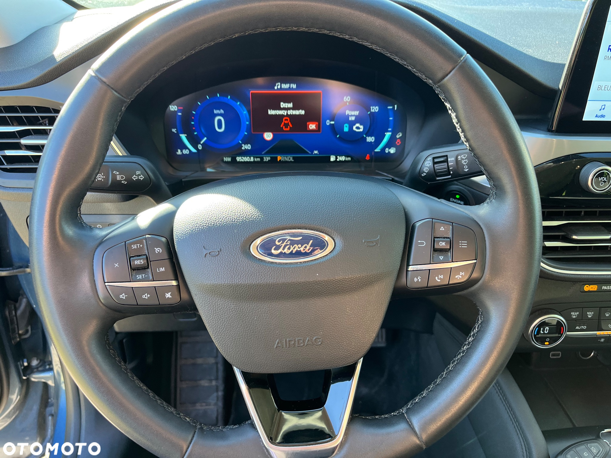 Ford Kuga 2.5 FHEV AWD Titanium - 17