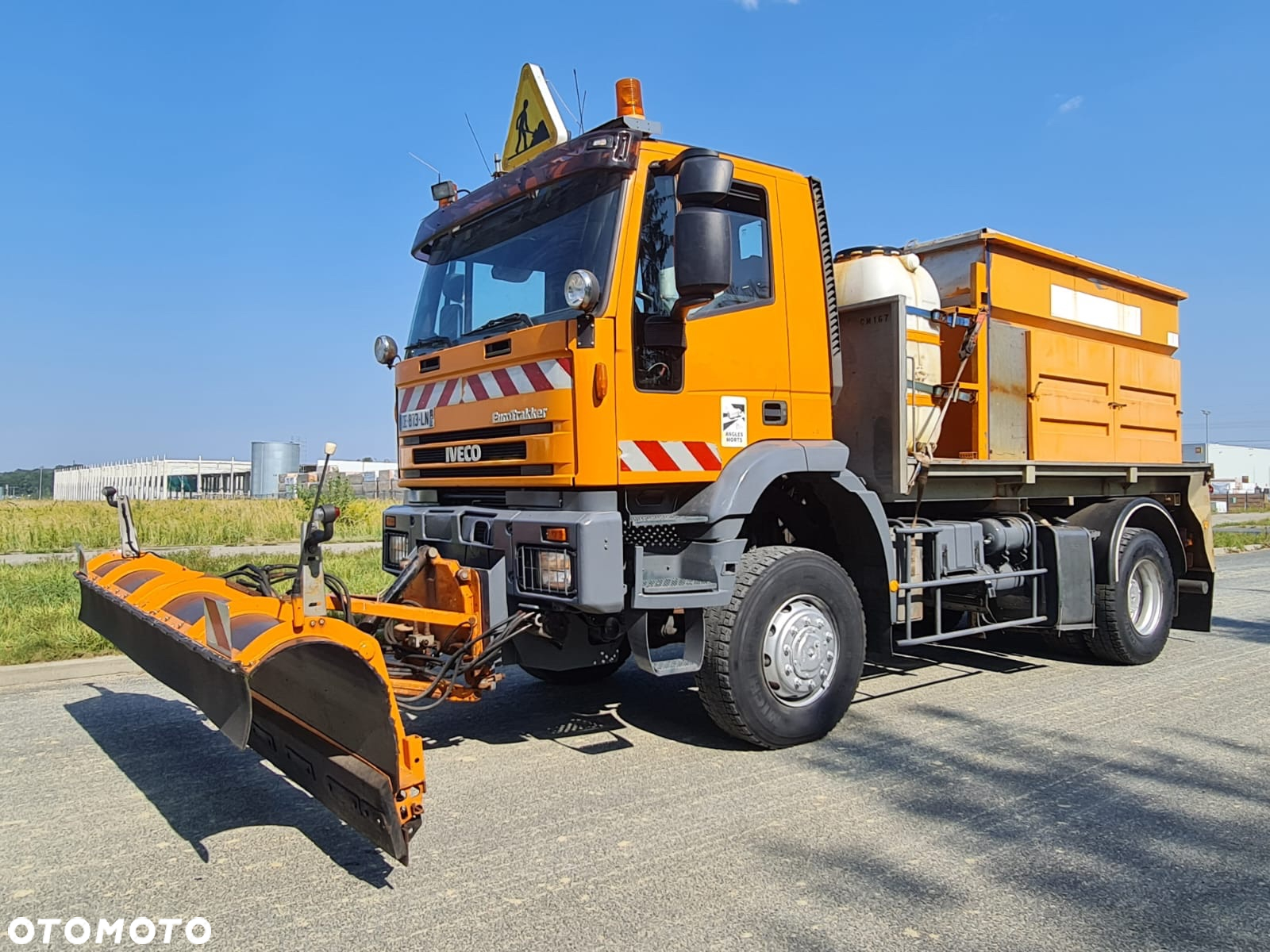 Iveco EuroTrakker 190E30 4x4 SPECJALNY Tylko 86 tys km Solarka Mecagil-Lebon 5m3 Solanka Pług - 3