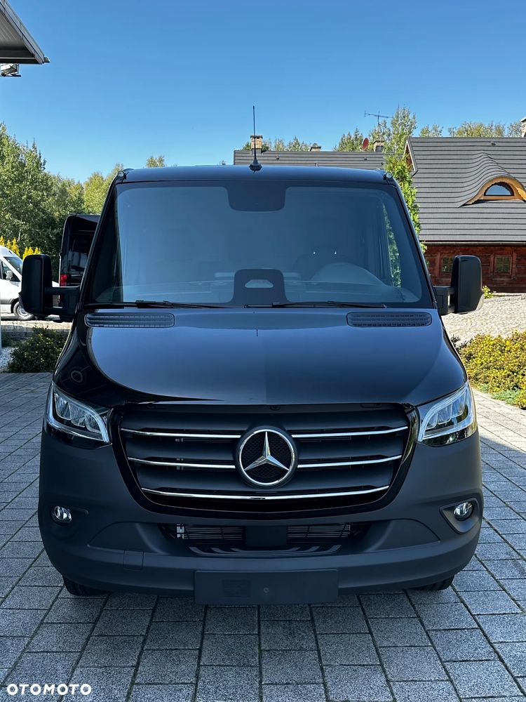 Mercedes-Benz Sprinter - 4