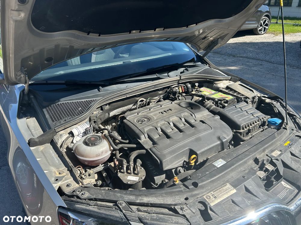 Skoda Octavia 2.0 TDI Style DSG - 20