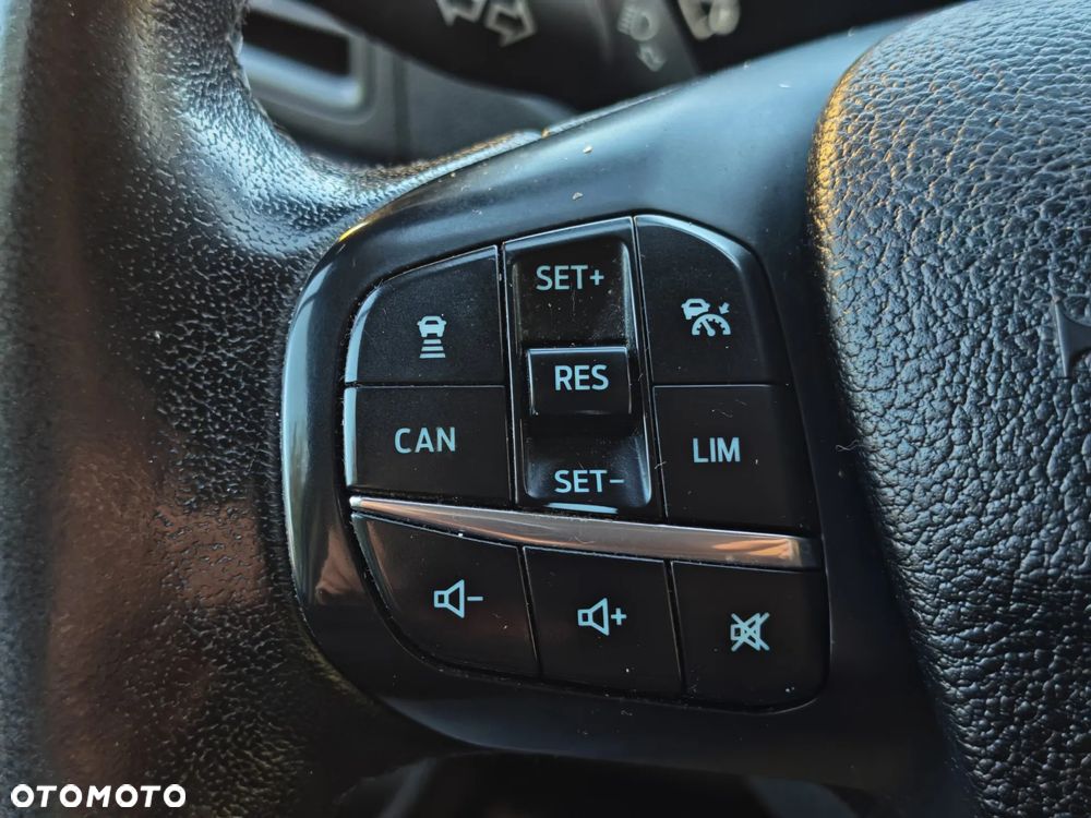 Ford Transit Custom - 11