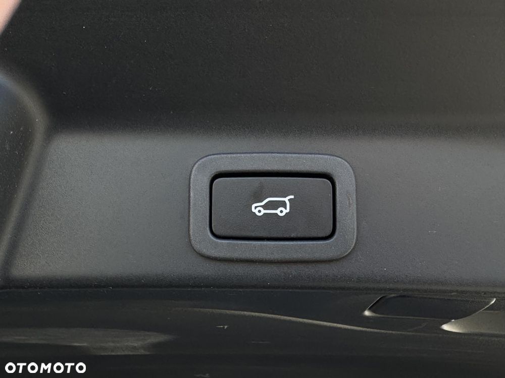 Jaguar F-Pace 3.0 V6 AWD S - 23