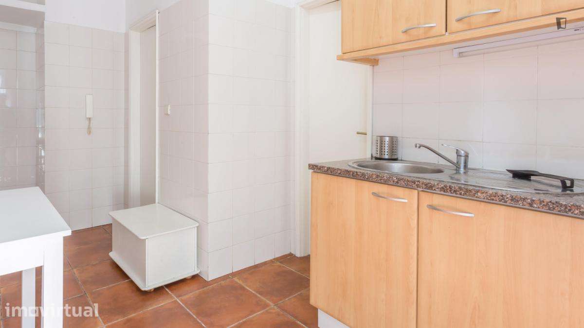 Quarto - localizado em Ramalde Porto - Grande imagem: 5/27
