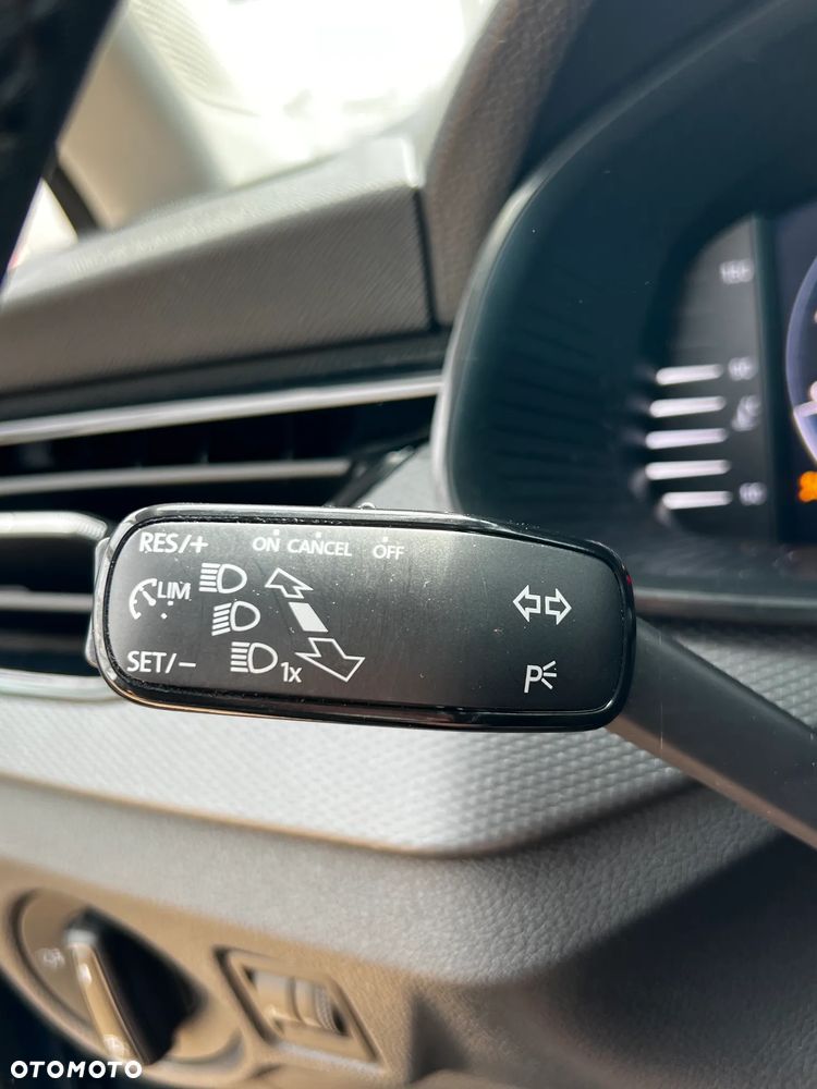 Skoda Kamiq 1.0 TSI Style DSG - 18