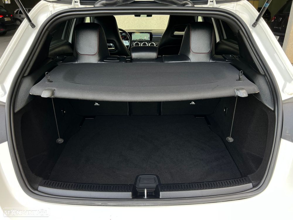 Mercedes-Benz A 200 AMG Line Aut. - 28