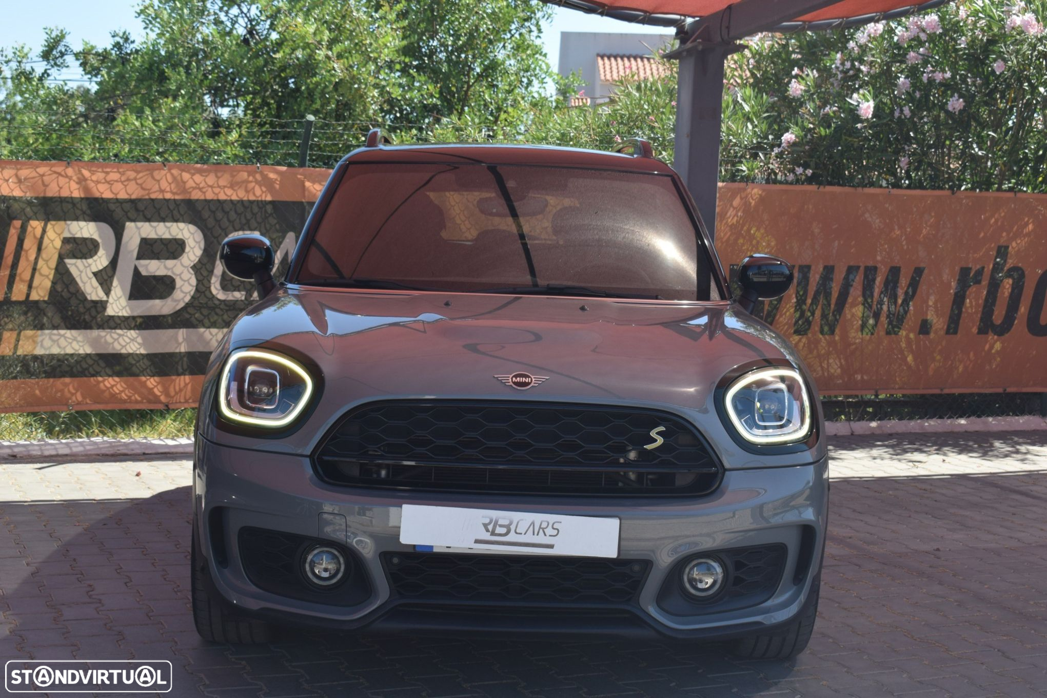 MINI Countryman Cooper SE ALL4 JCW Auto - 2