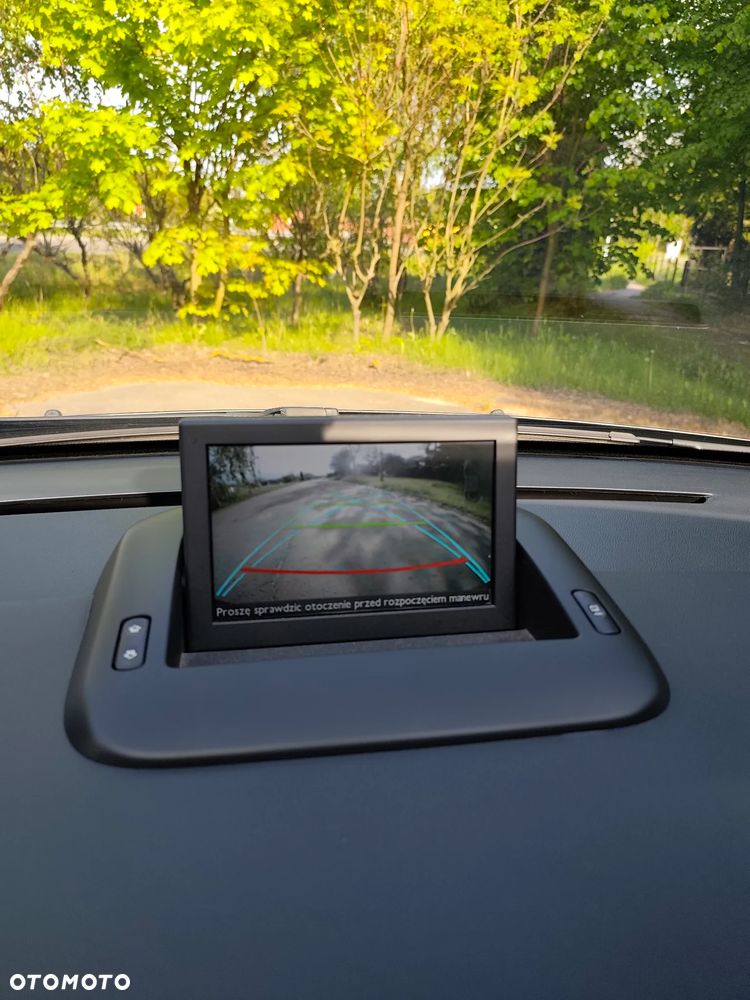 Peugeot 3008 HDi 150 Allure - 16