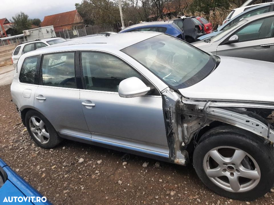 dezmembrez vw touareg - 4