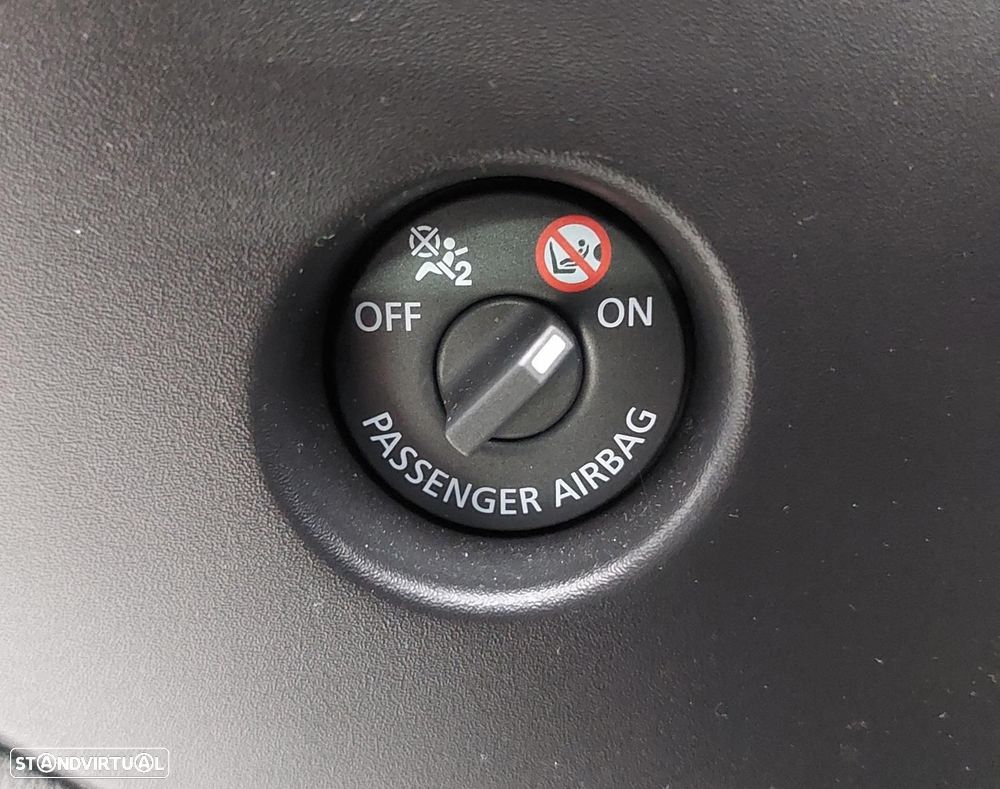 Renault Clio 1.0 TCe Evolution Bi-Fuel - 41