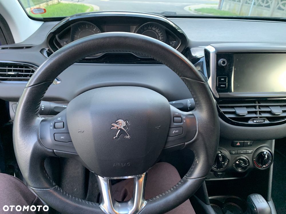 Peugeot 208 1.6 BlueHDi Active S&S - 28