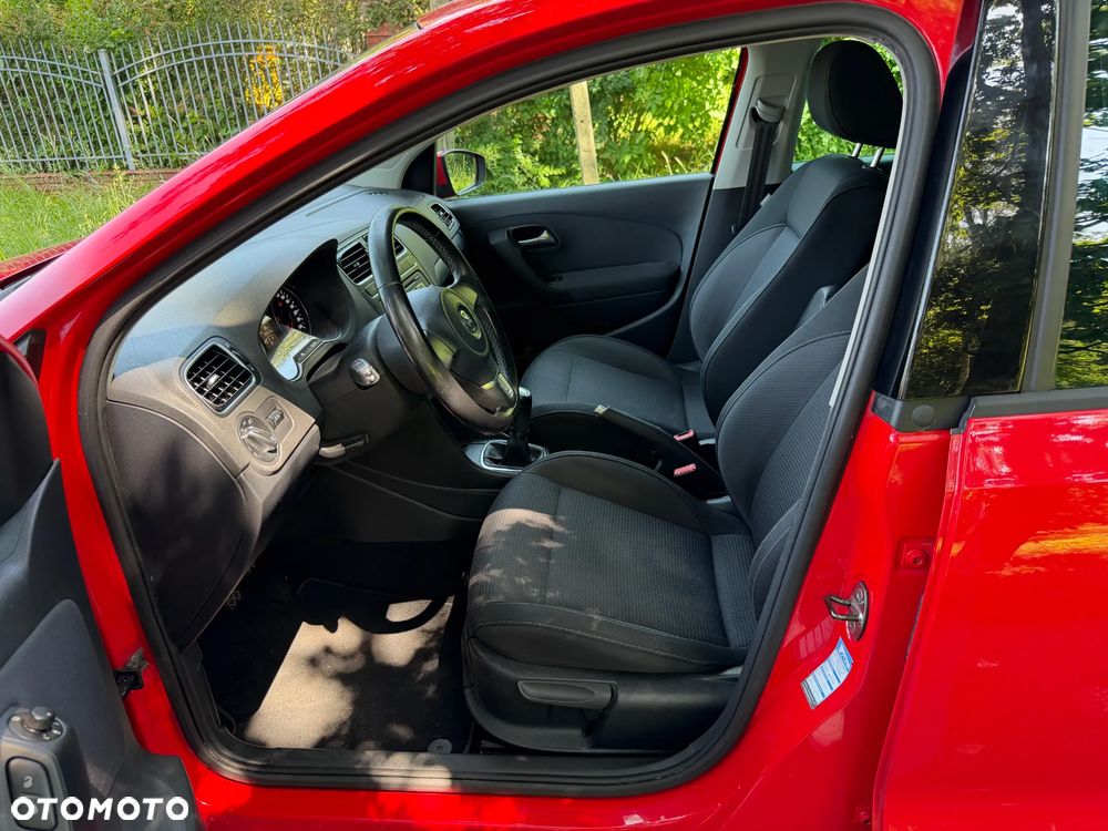 Volkswagen Polo - 13