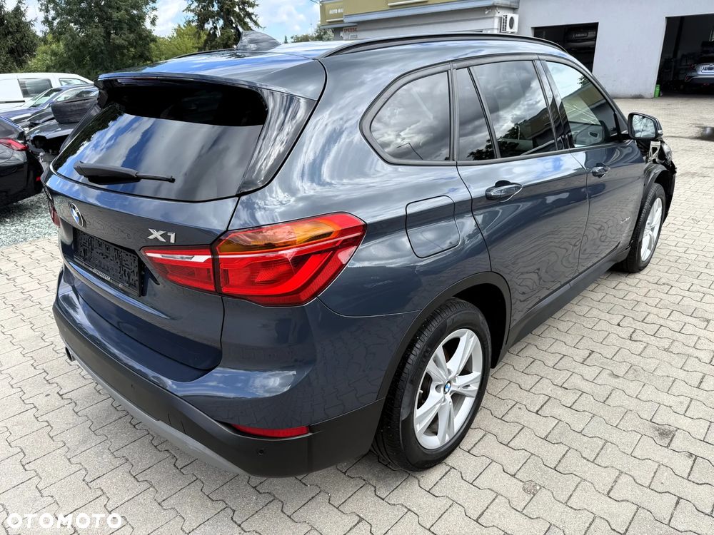 BMW X1 sDrive18d Advantage - 3