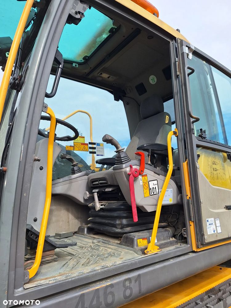 Volvo EW160C - 13
