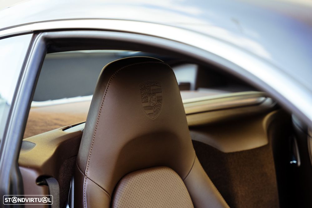 Porsche 718 Cayman - 15