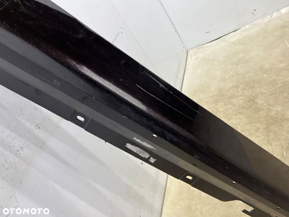 Listwa progowa BMW 2 F46 Gran Tourer 14-22r. PRAWA nakładka progu zewnętrzna prawy próg 7318852 - 8