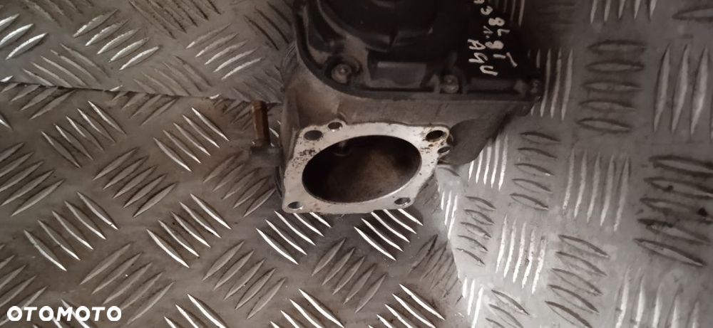 Przepustnica Audi A3 8L 1.8T - 2