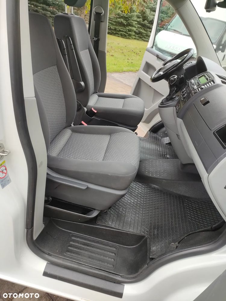 Volkswagen Transporter - 29