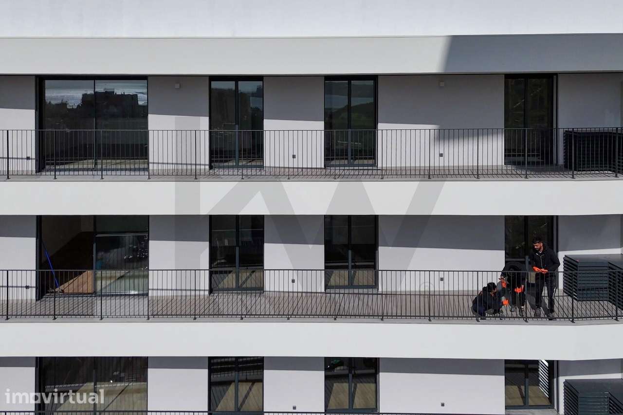 T3 com 140m2 virado a sul no 12º andar, garagem e arrecadação, no VIST - Grande imagem: 5/49