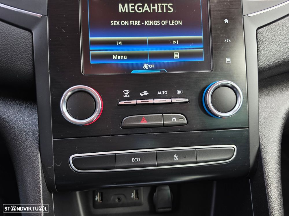 Renault Mégane 1.5 Blue dCi Bose Edition - 29