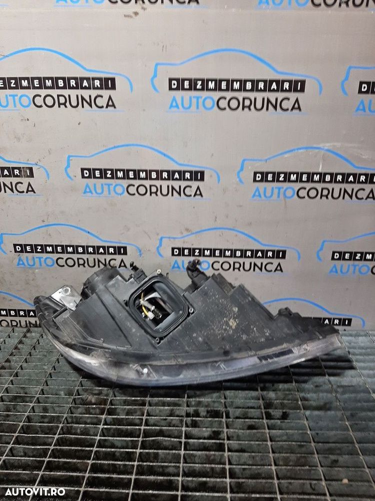 Far Stanga Kia Sorento II 2009 - 2015 SUV 4 Usi (733) Xenon - 5