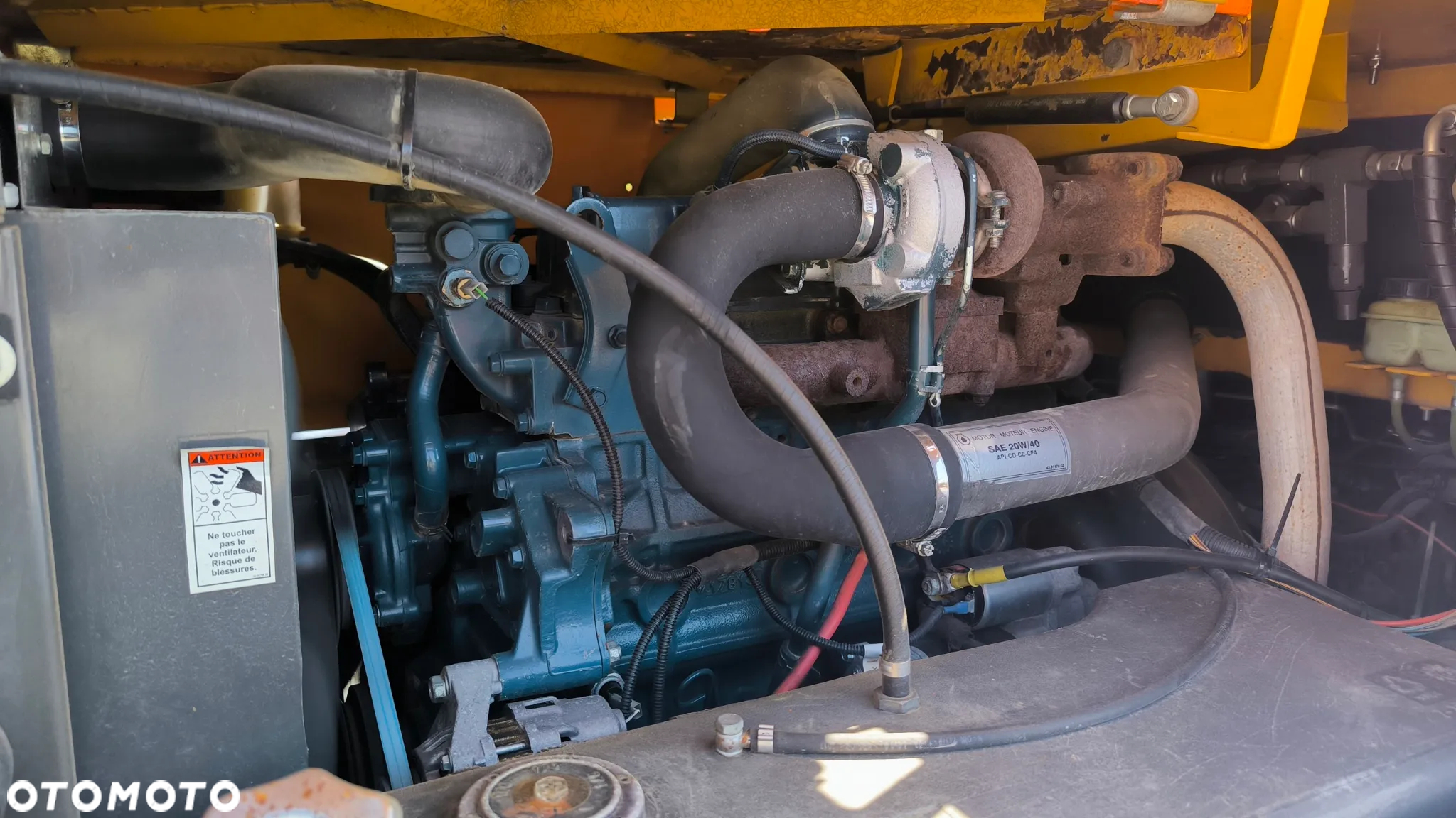 Ausa D 600 APG - 14