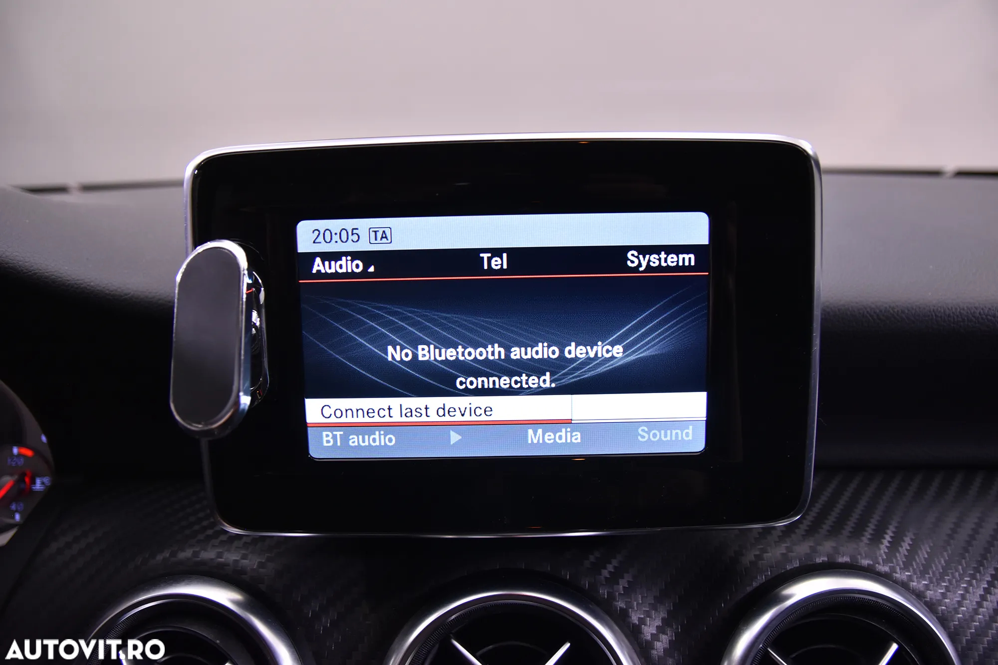 Mercedes-Benz A 180 AMG Line - 19