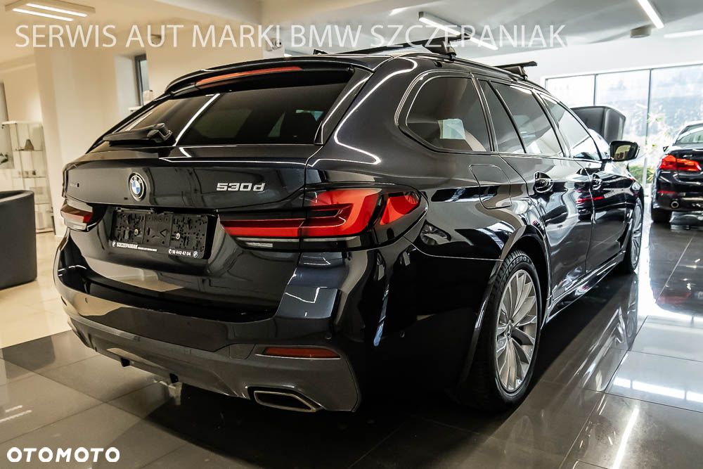 BMW Seria 5 530d xDrive M Sport Edition - 11