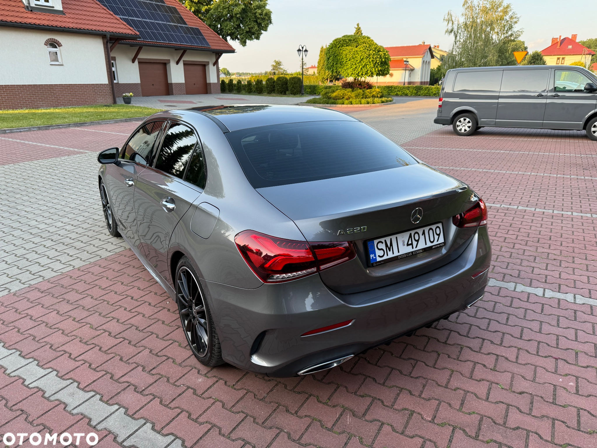 Mercedes-Benz Klasa A 220 AMG Line 7G-DCT - 12