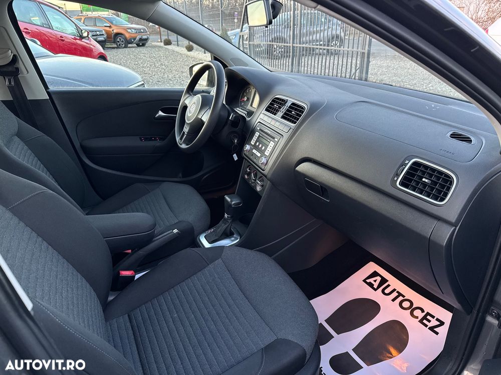 Volkswagen Polo - 10