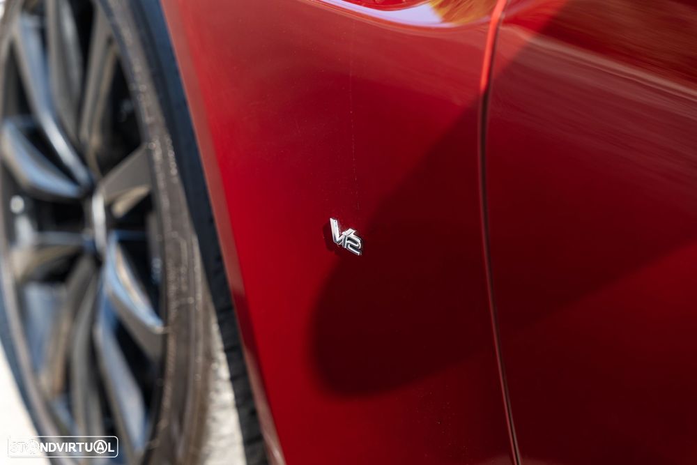 Aston Martin DB11 Coupé V12 AMR - 9
