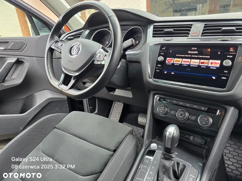 Volkswagen Tiguan - 12