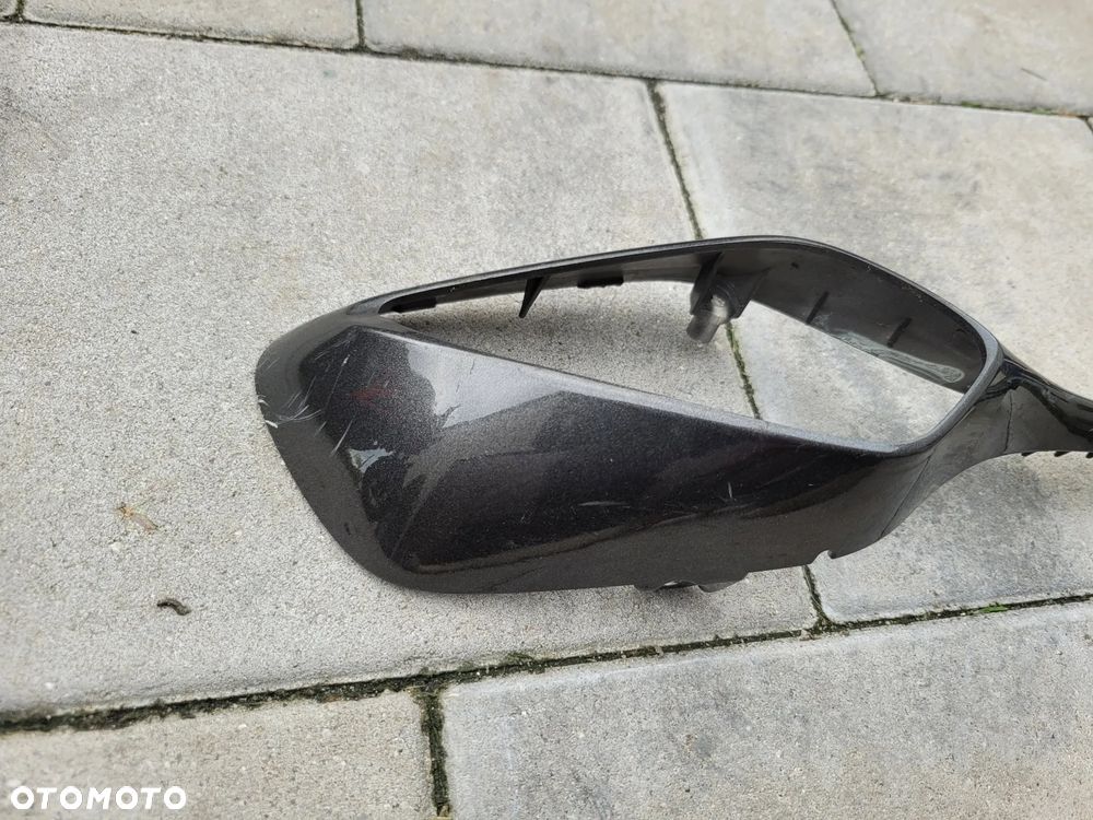 Obudowa, osłona lusterka Honda VFR 1200 - 3