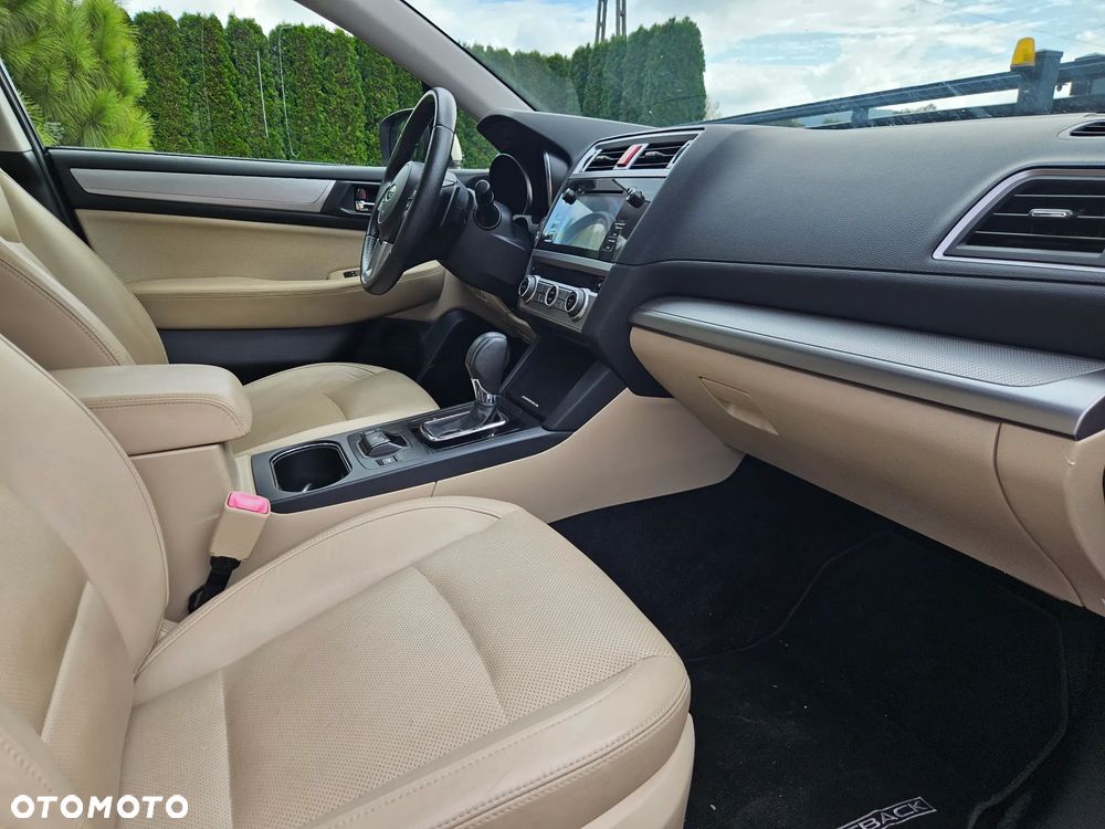 Subaru Outback - 19