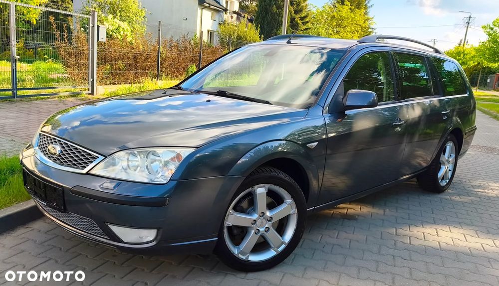 Ford Mondeo 1.8 Titanium X - 2