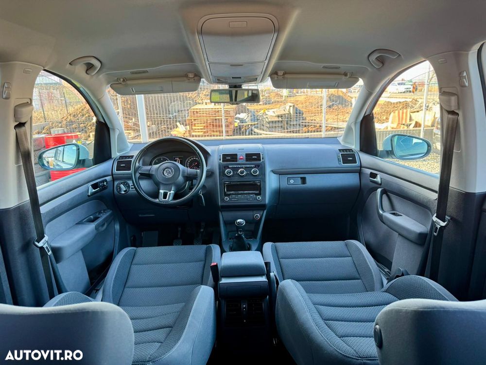 Volkswagen Touran 1.6 TDI DPF BlueMotion Technology Comfortline - 22