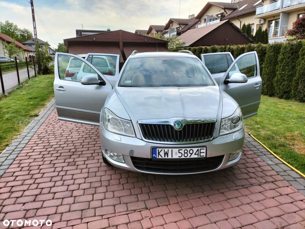 Skoda Octavia 1.8 TSI 4x4 L&K - 5