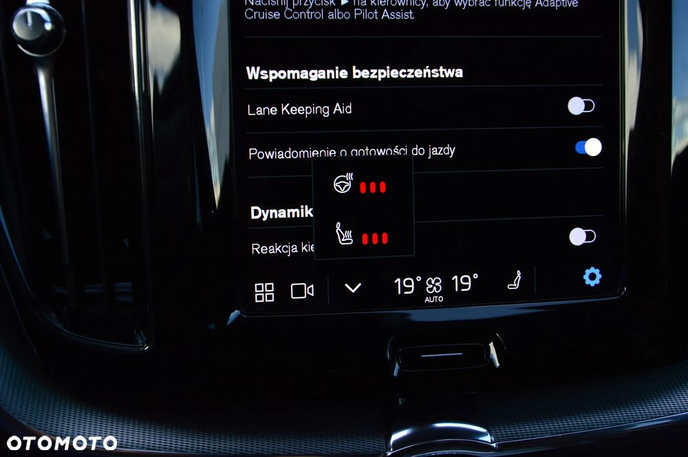 Volvo XC 60 B4 D Geartronic Momentum - 34