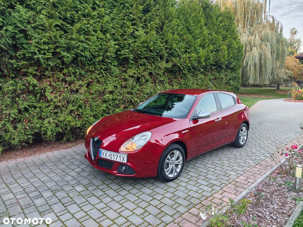 Alfa Romeo Giulietta 2011 photo 4