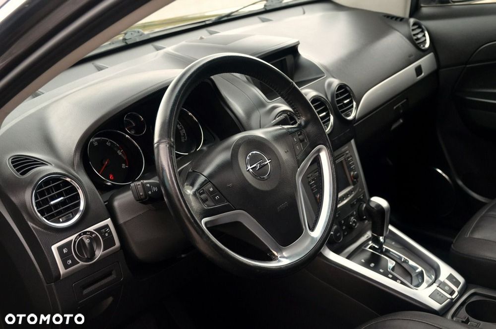 Opel Antara - 12