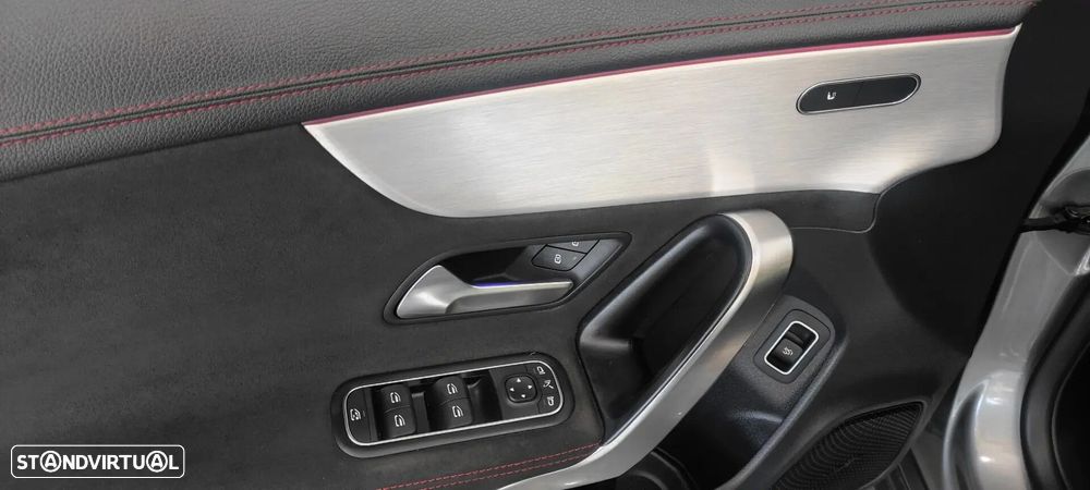 Mercedes-Benz CLA 200 d AMG Line Aut. - 27