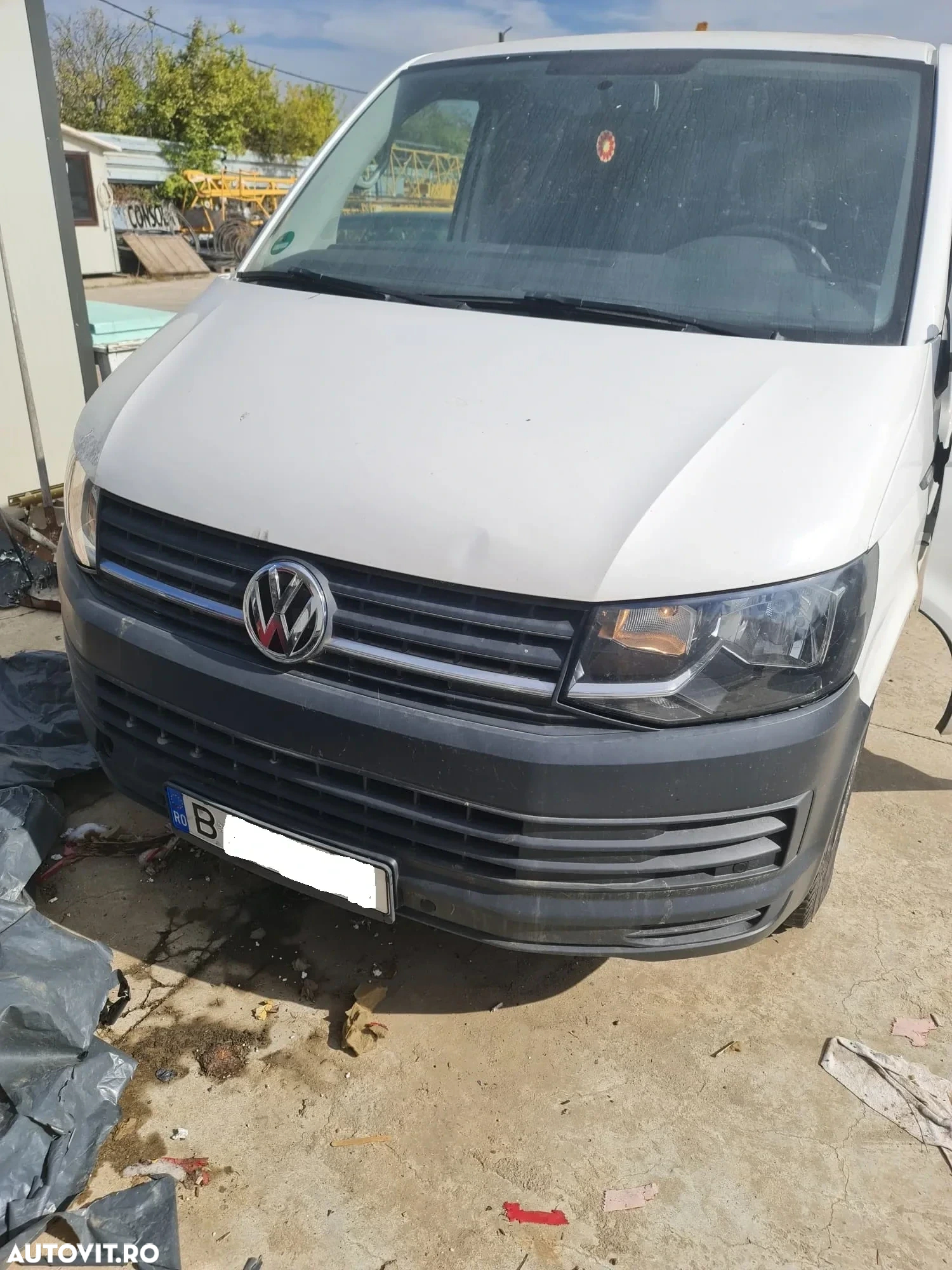 Volkswagen Transporter - 3