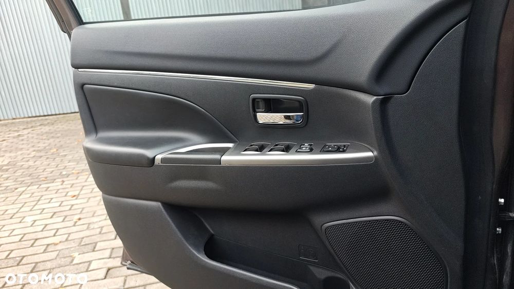 Mitsubishi ASX 1.6 ClearTec 2WD Diamant Edition+ - 31