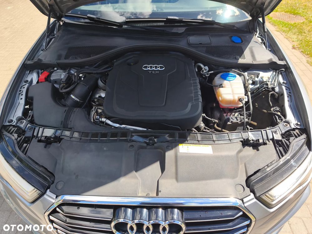 Audi A6 Avant 2.0 TDI ultra S tronic - 12