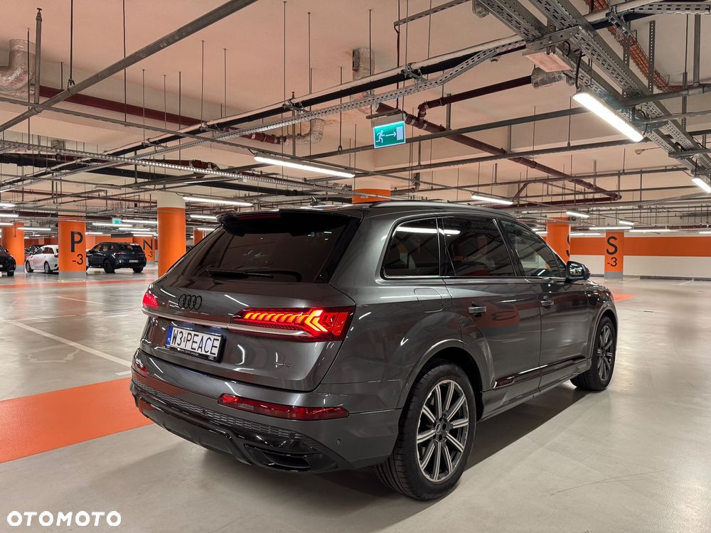 Audi Q7 - 6