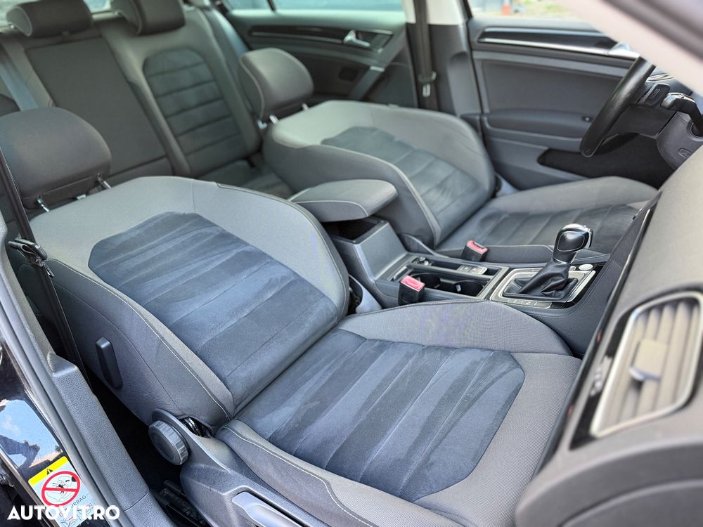 Volkswagen Golf 1.4 TSI BlueMotion Technology DSG Highline - 19