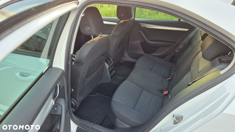 Skoda Octavia 1.4 TSI Elegance - 10