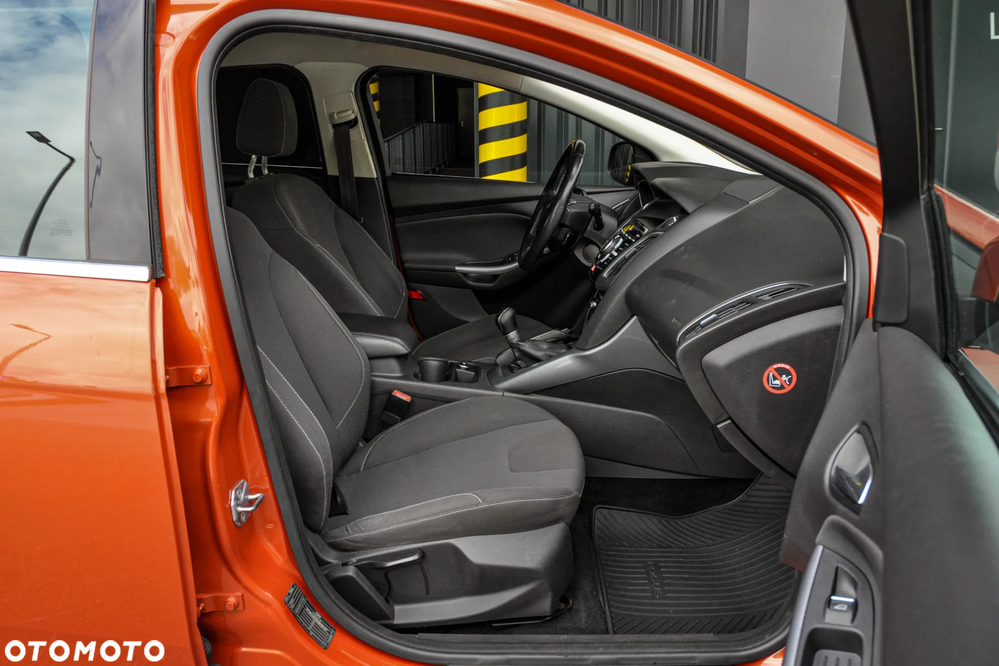 Ford Focus - 11