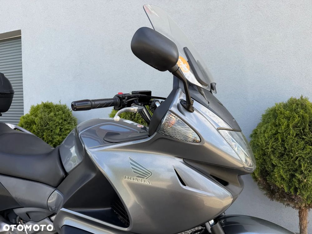 Honda NTV - 15