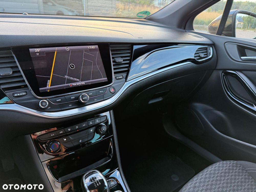 Opel Astra 1.4 Turbo Business - 6