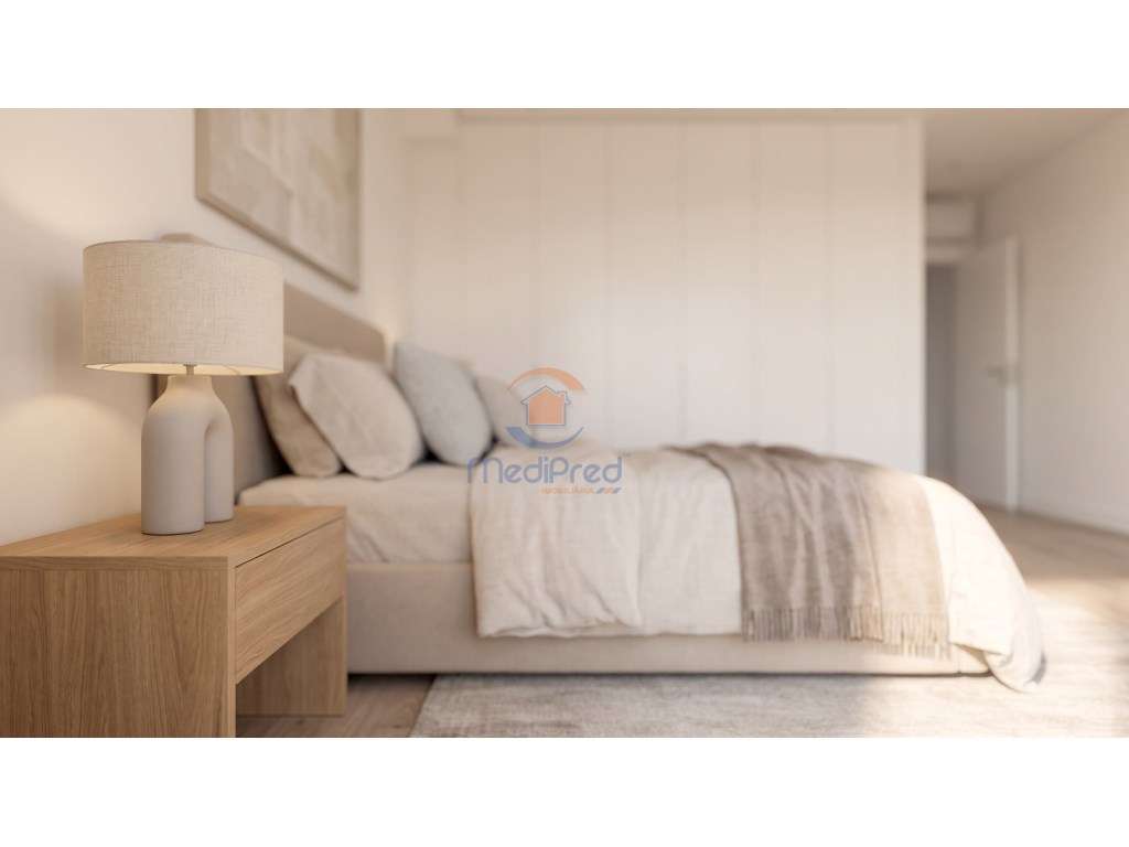 Apartamento T4 com TERRAÇO, 2 Varandas e BOX 72 m2 | Ramada, Odivelas - Grande imagem: 4/80